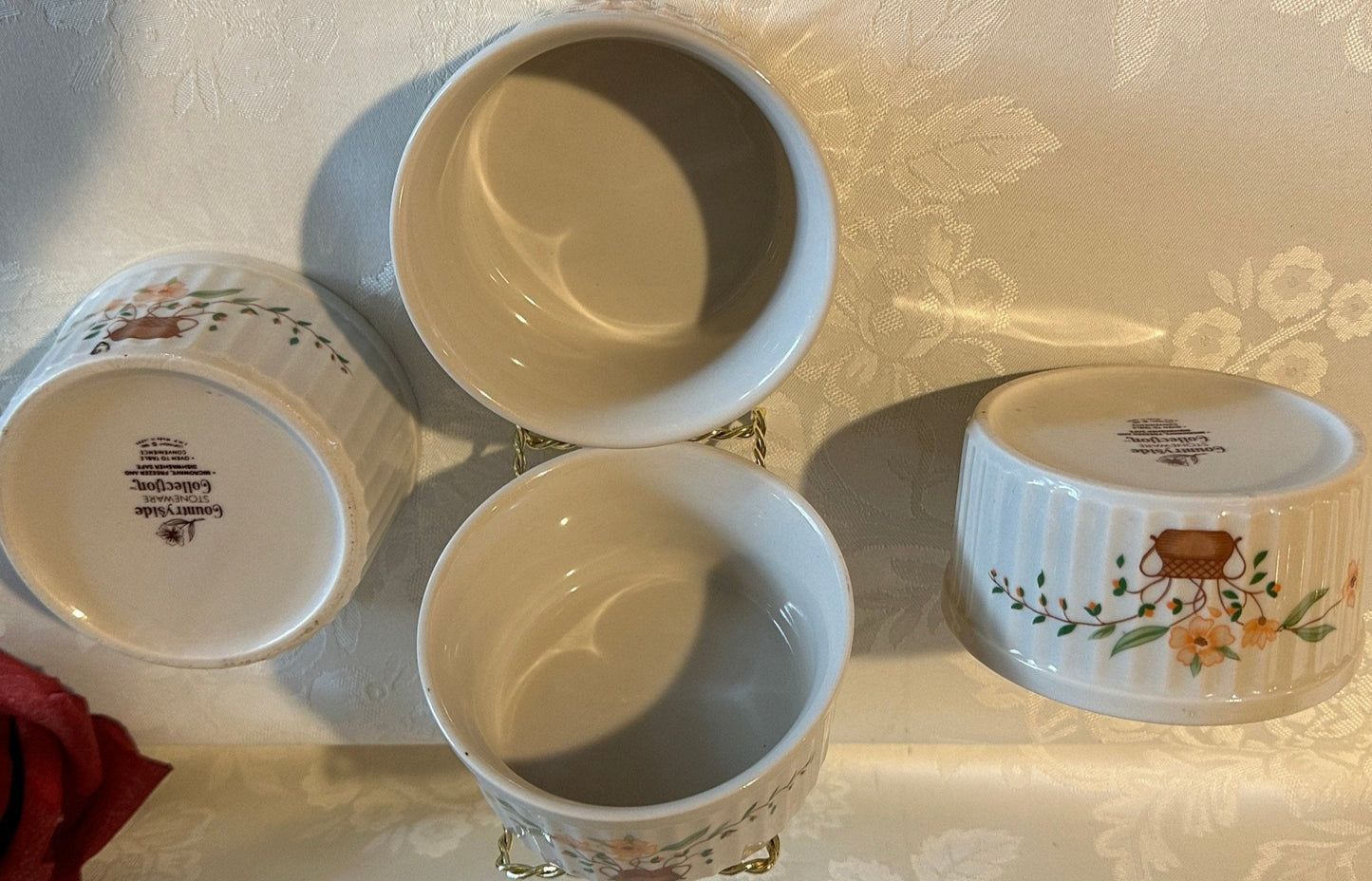 Vintage 1980 COUNTRYSIDE Stoneware Collection Souffle/Ramekin Dessert Dish Floral Basket