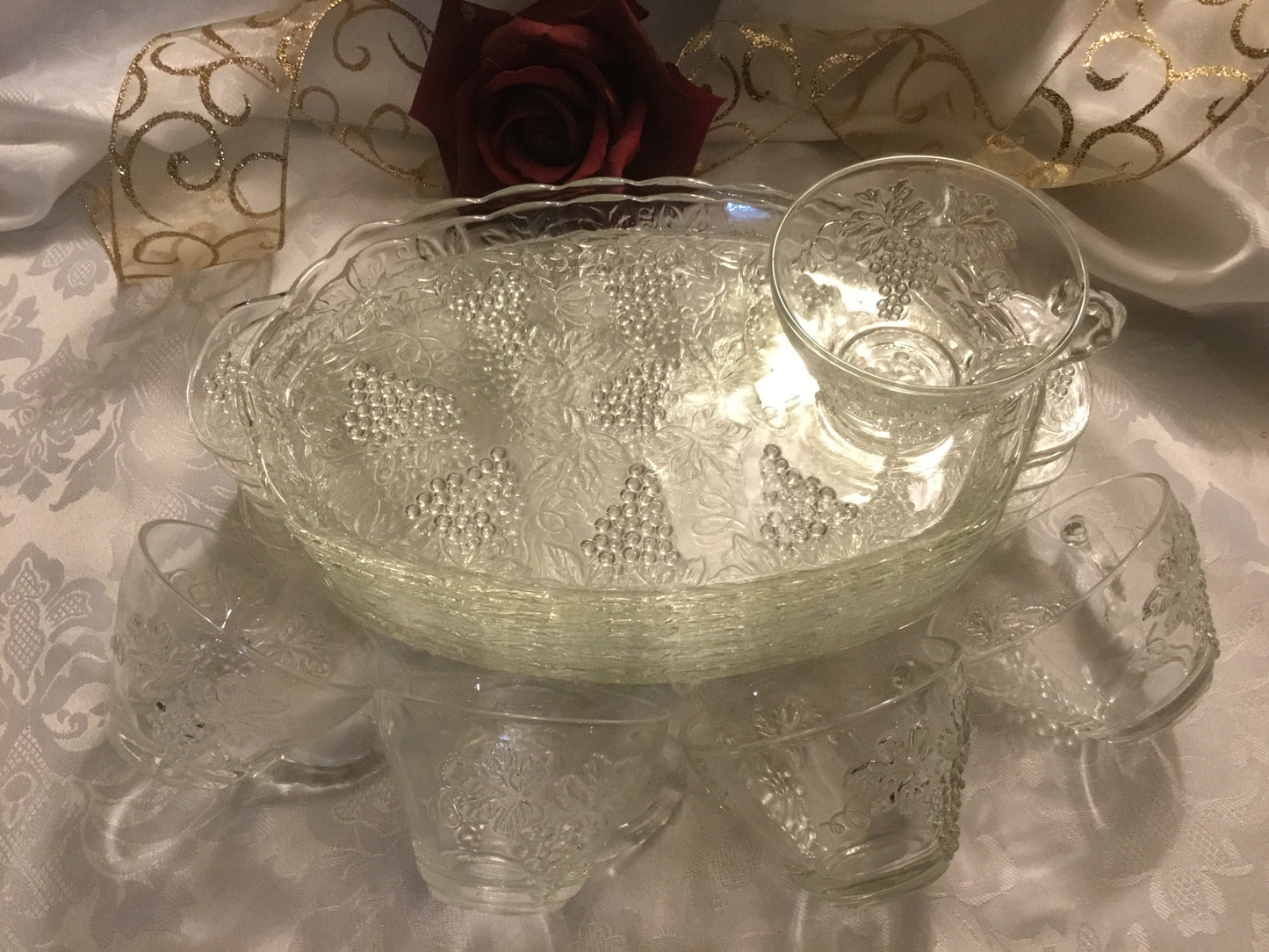 Vintage Anchor Hocking Sandwich Trays - Set of 4