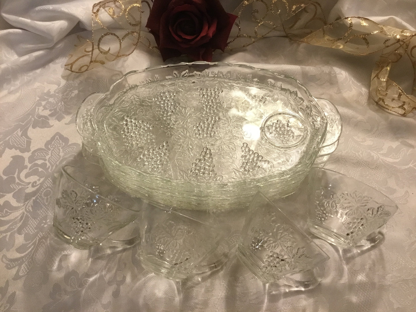 Vintage Anchor Hocking Sandwich Trays - Set of 4