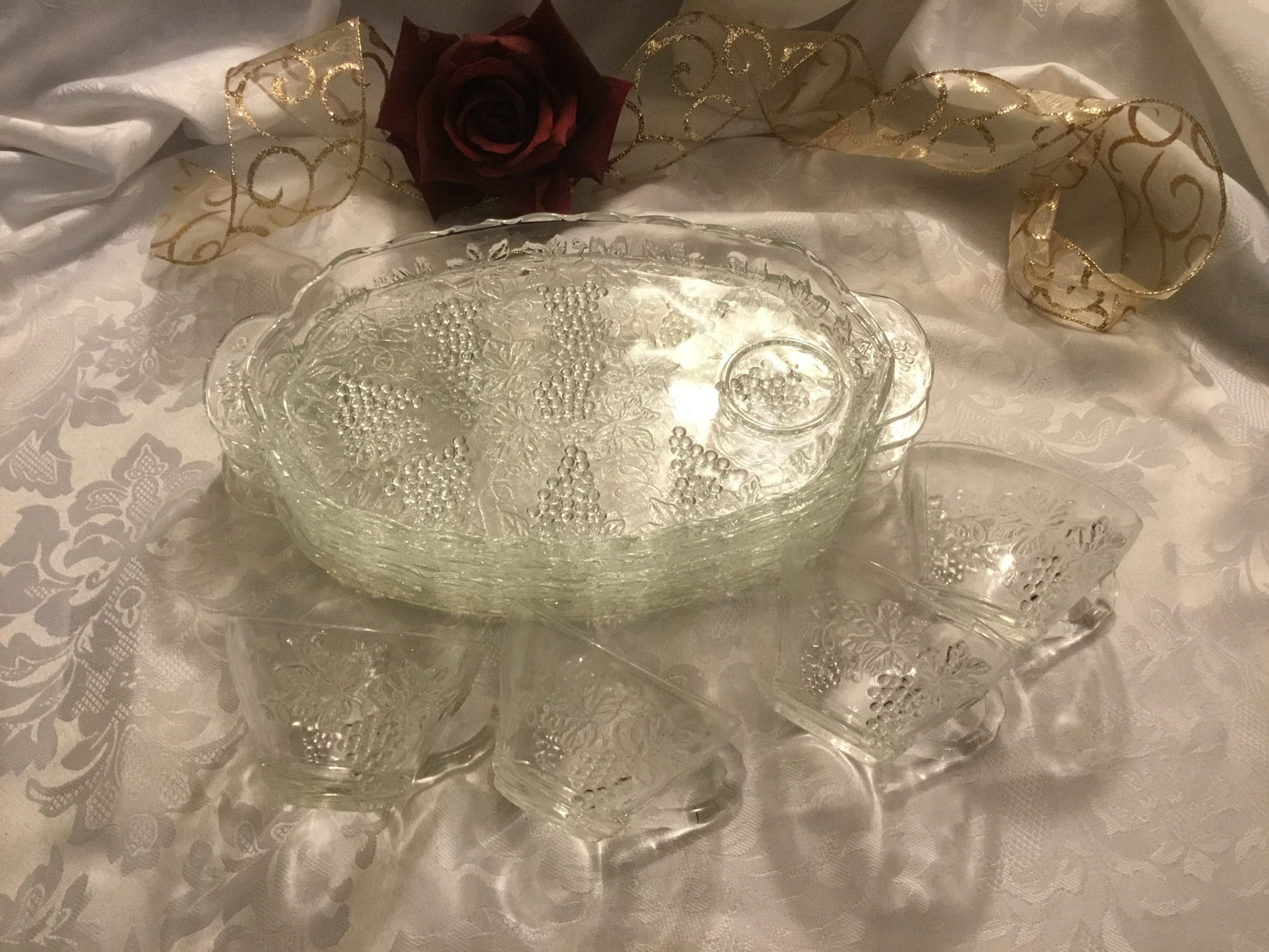 Vintage Anchor Hocking Sandwich Trays - Set of 4