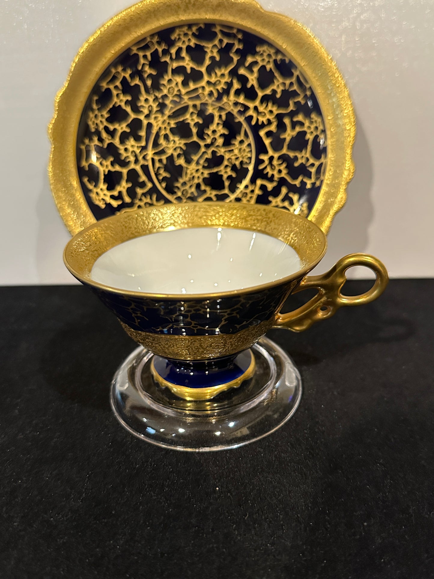 JLMENAU Echt Kobalt Tea Cup & Saucer 24K Gold