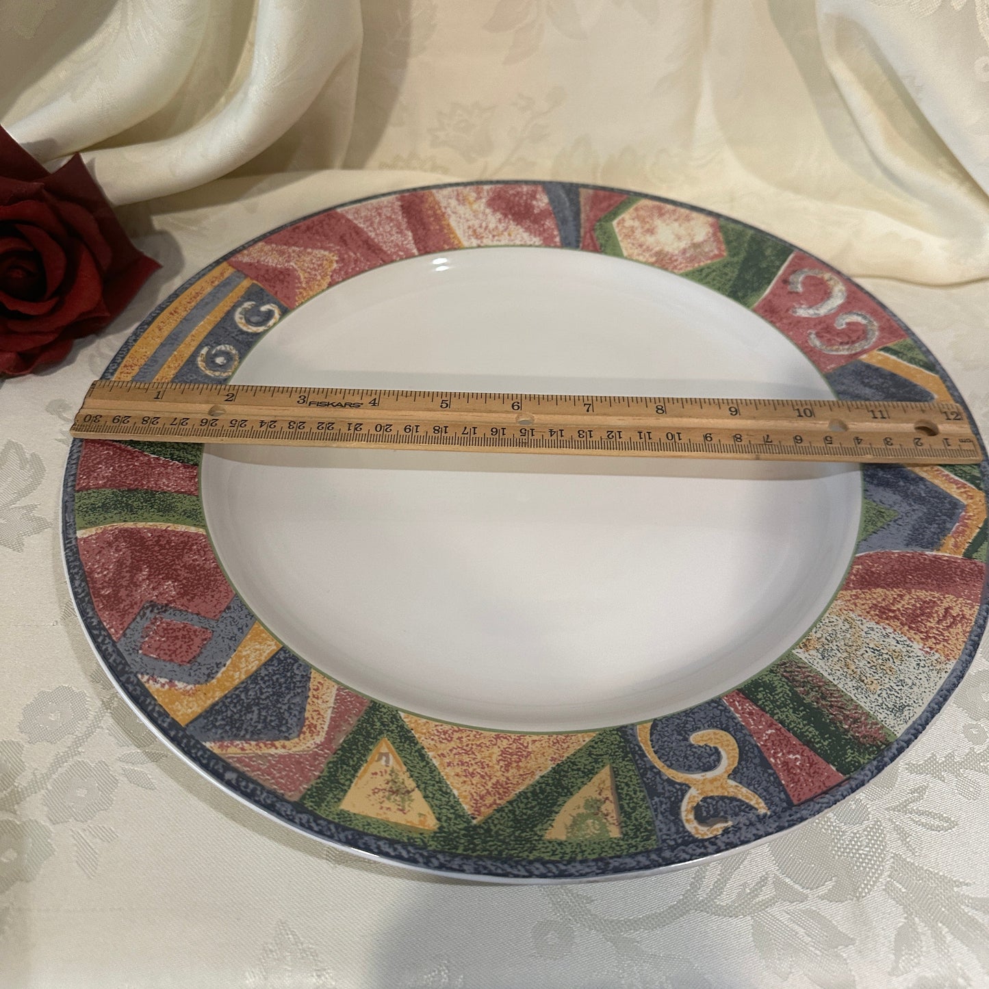 Mesa by FURIO 12” Chop Plate/Patter