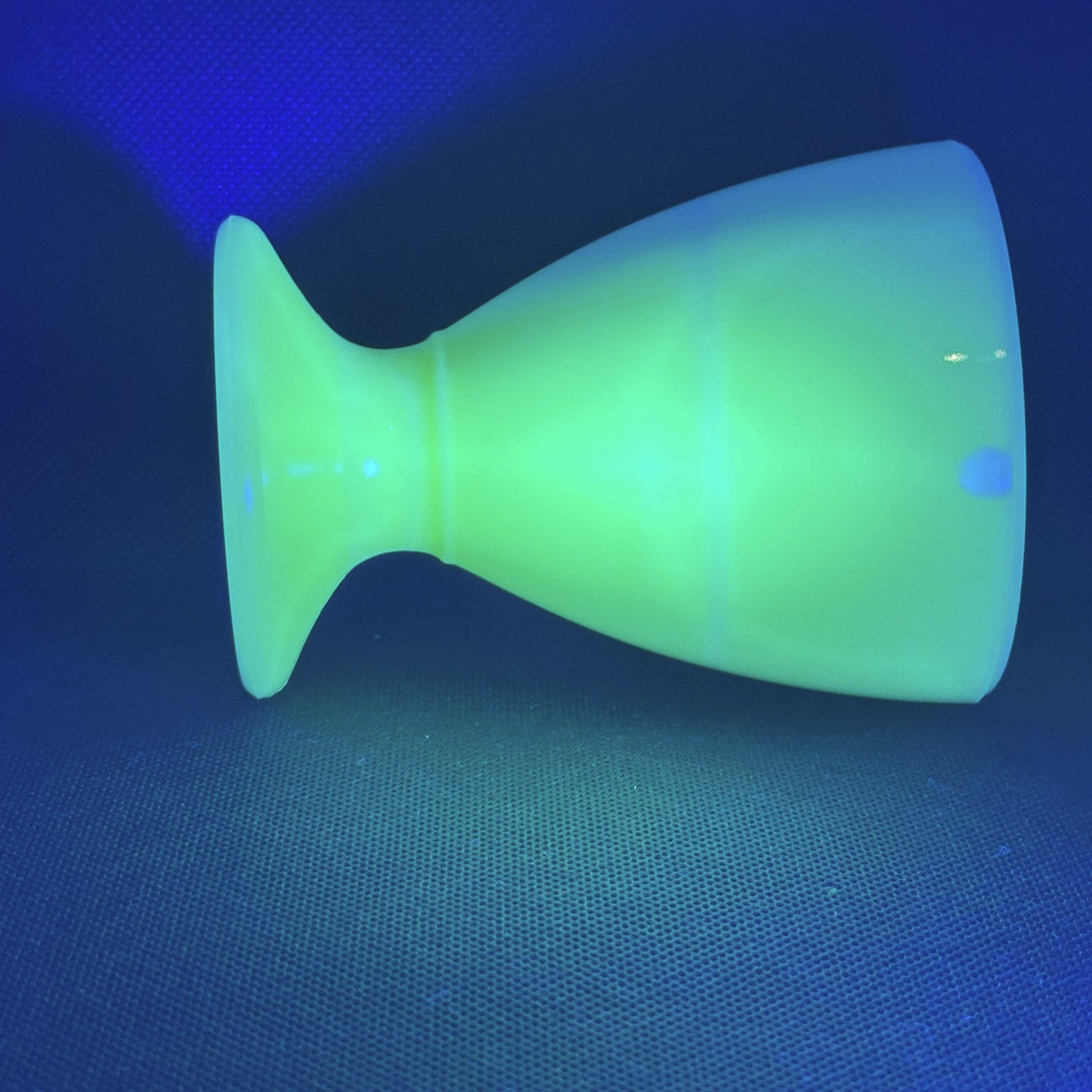 Signed "McKee Mark" Vaseline Uranium Custard Footed Cup