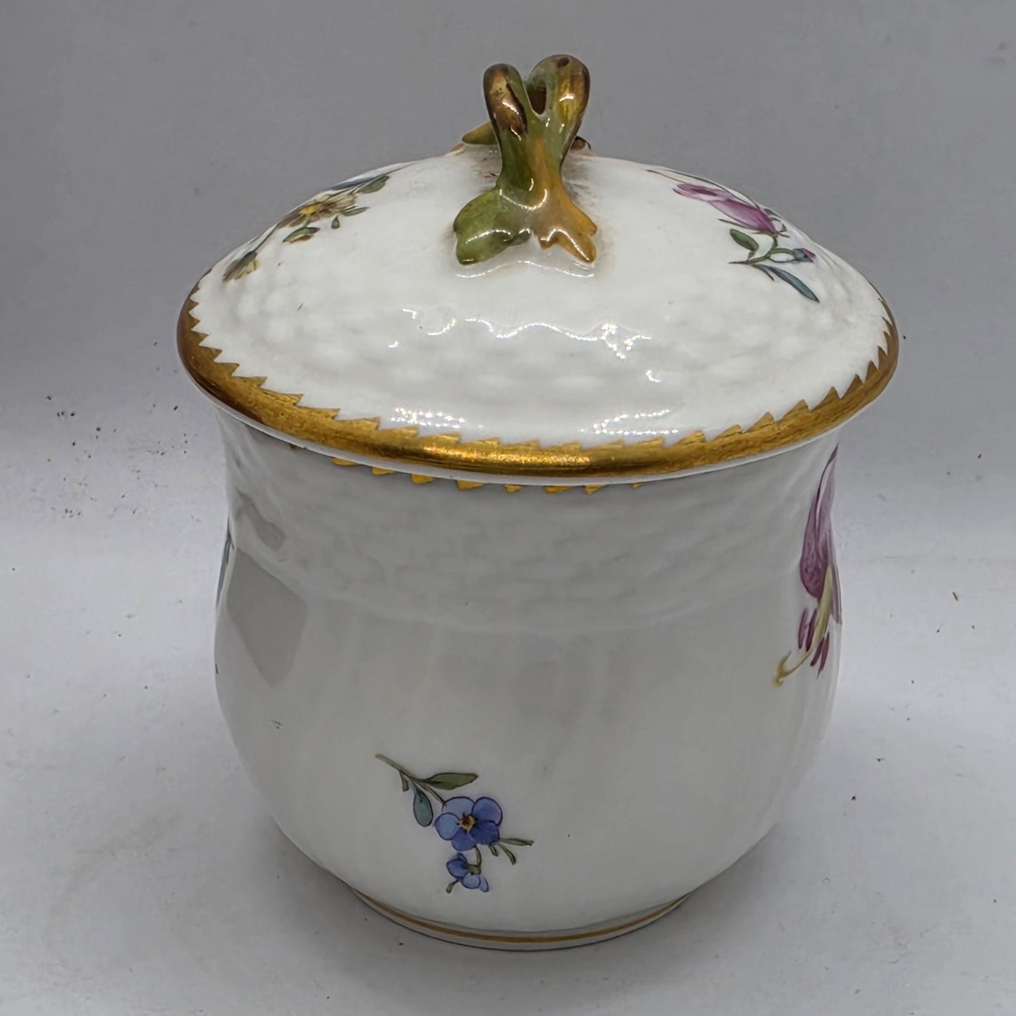 Royal Copenhagen #1542 Saxon Flower Porcelain Pot de Creme with lid