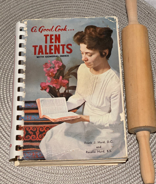 Ten Talents Cookbook: A Good Cook Plastic Comb – January 1, 1968