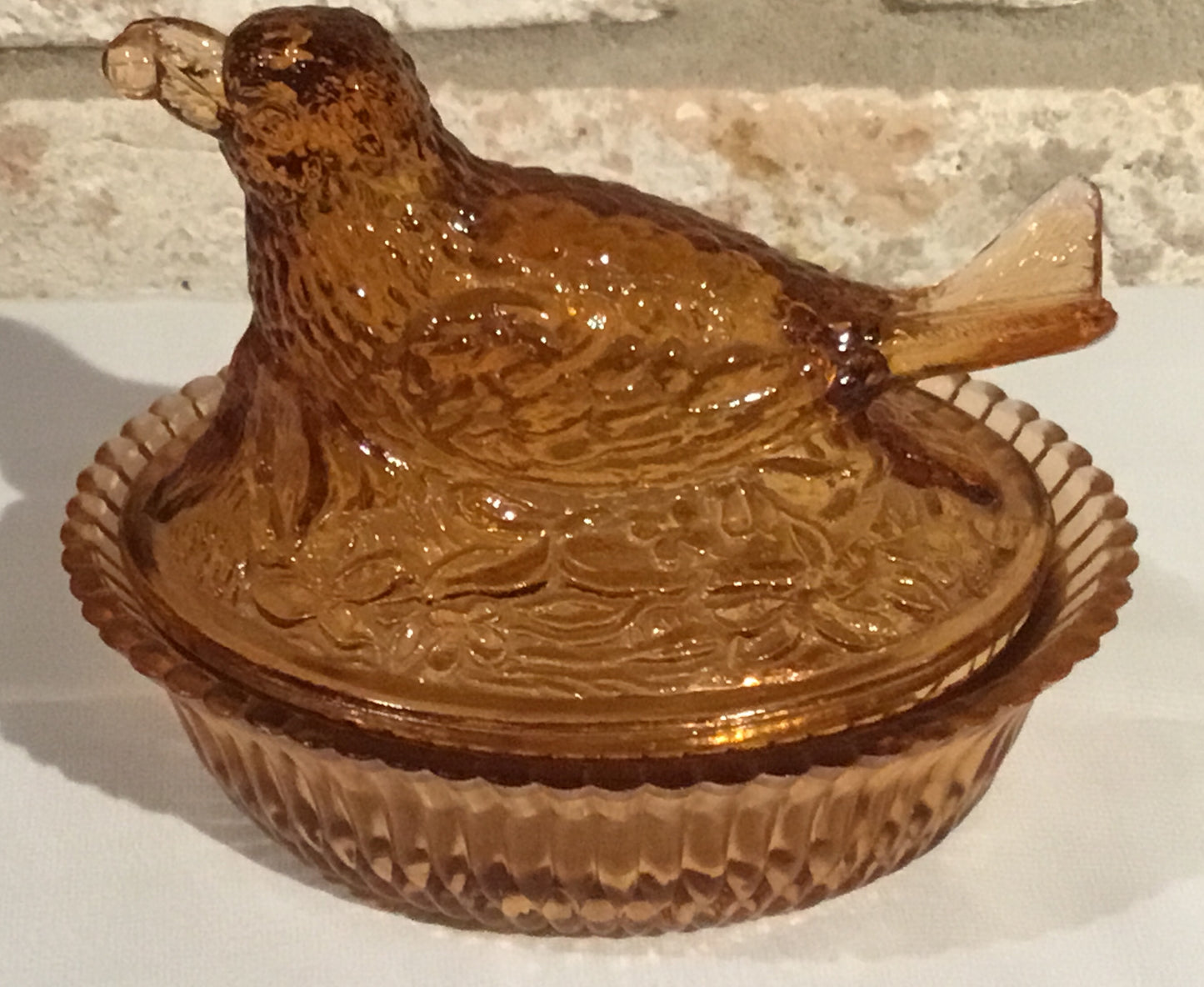 Degenhart Amber Art Glass Robin On Nest Heart Mark “D”