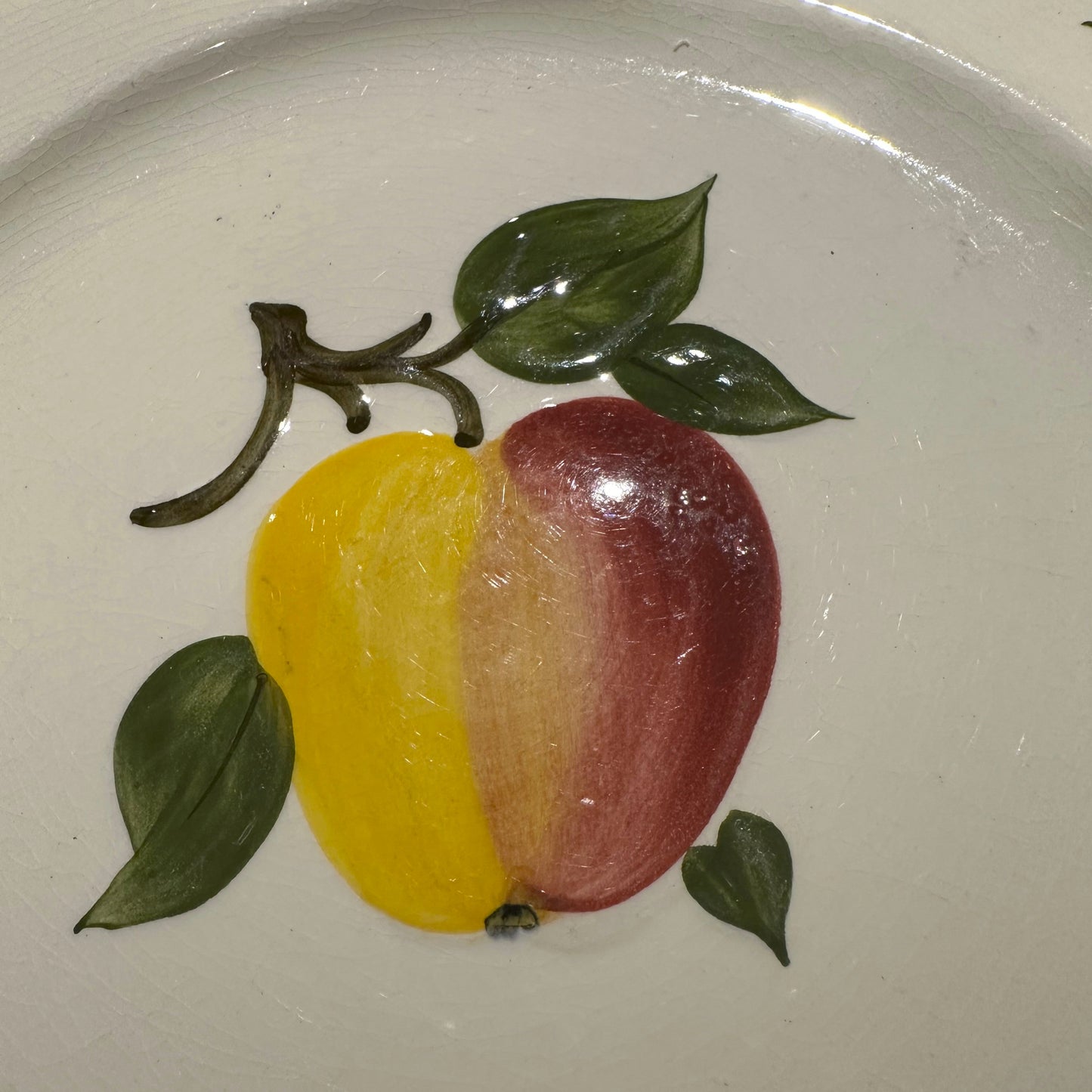 The Delicious Apple Dinner Plate by Villeroy & Boch