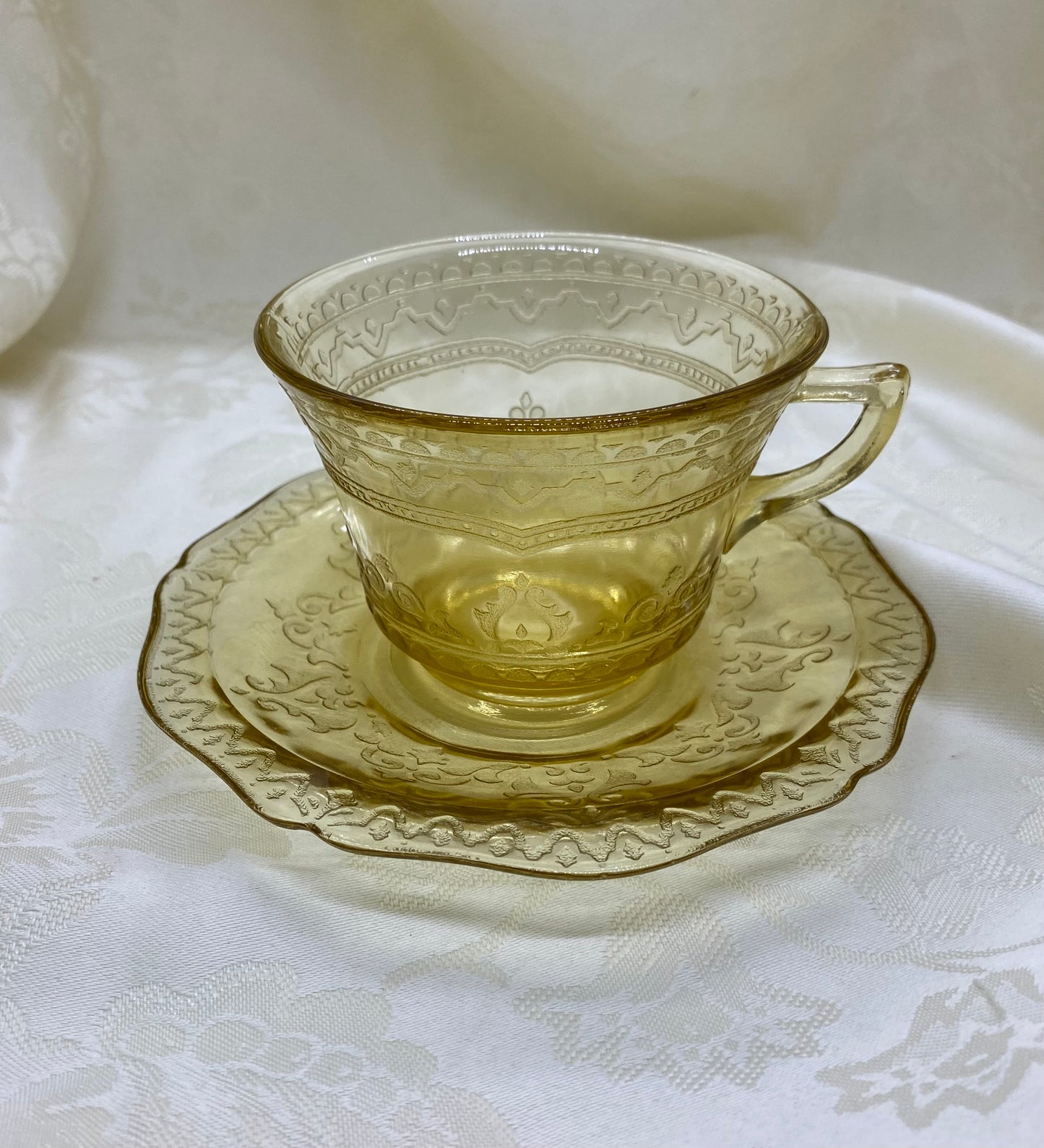 Amber Patrician Spoke Cup & Saucer