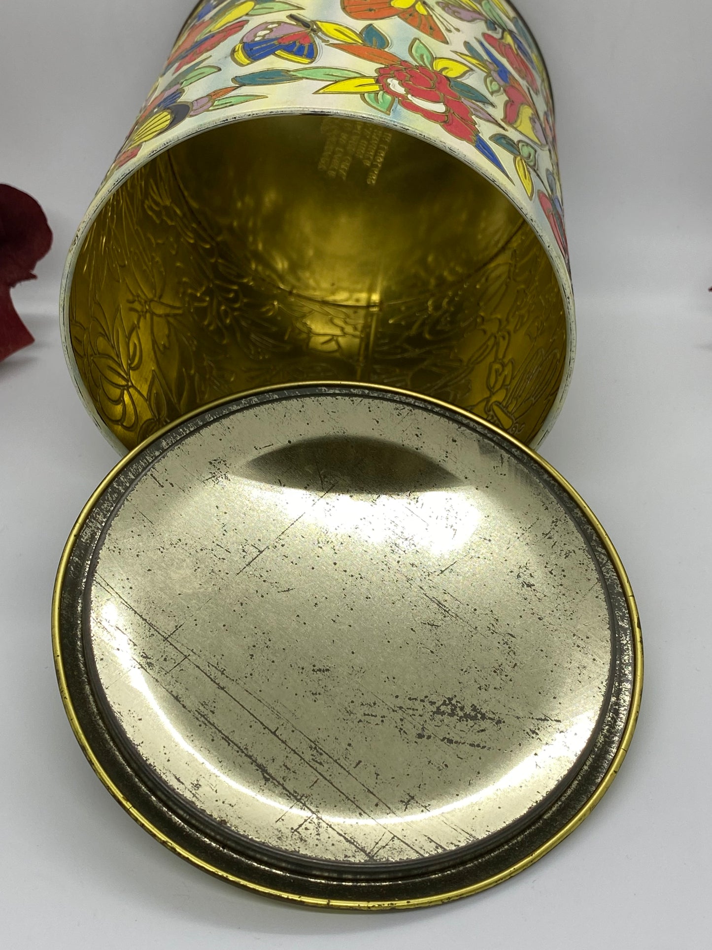 Butterfly Tin, Designed by Daher, Long Island, N. Y. Made in England