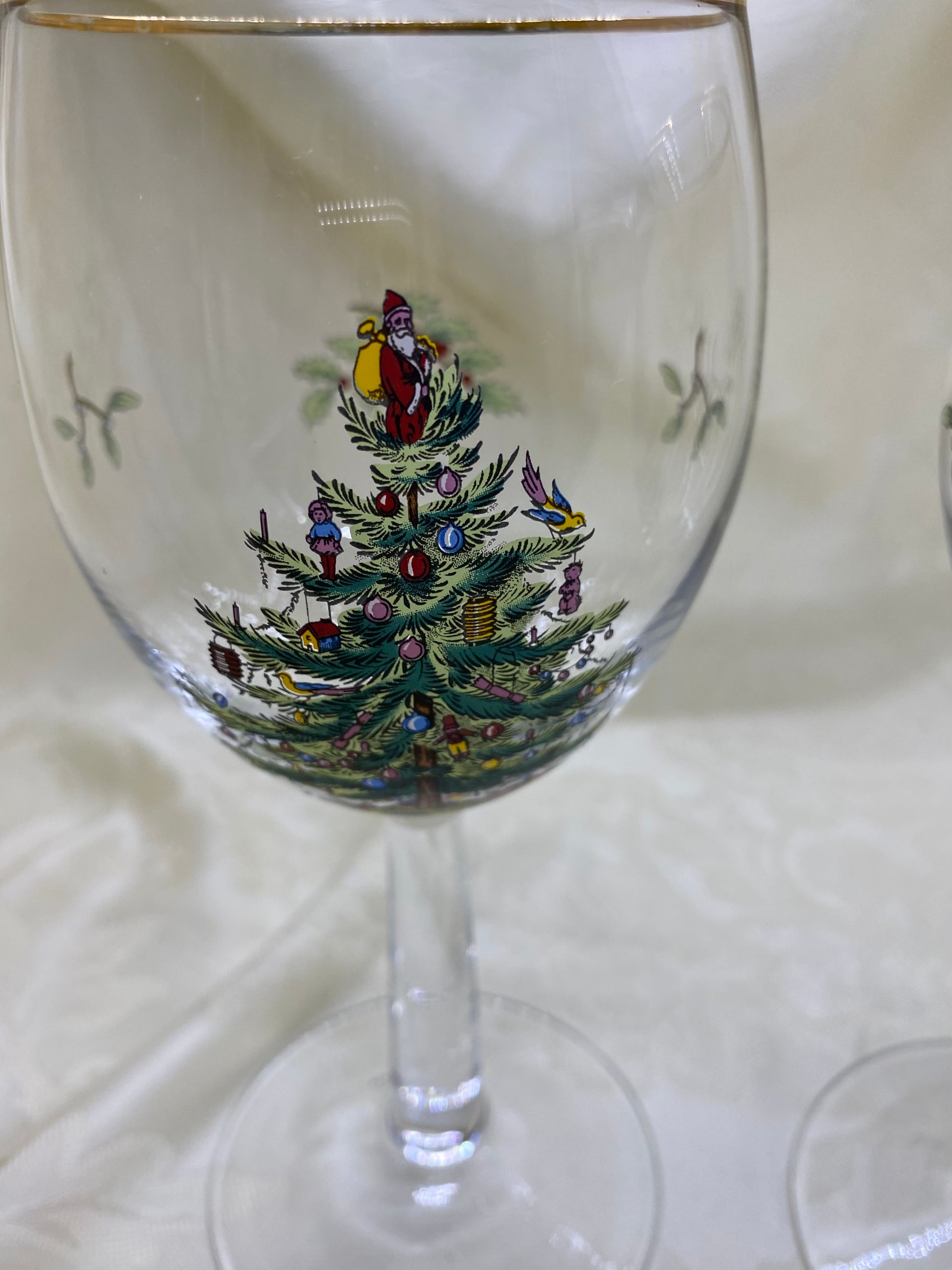 Christmas Wine Glasses Set of 2 Hand Painted Christmas Tree Wine Glasses 