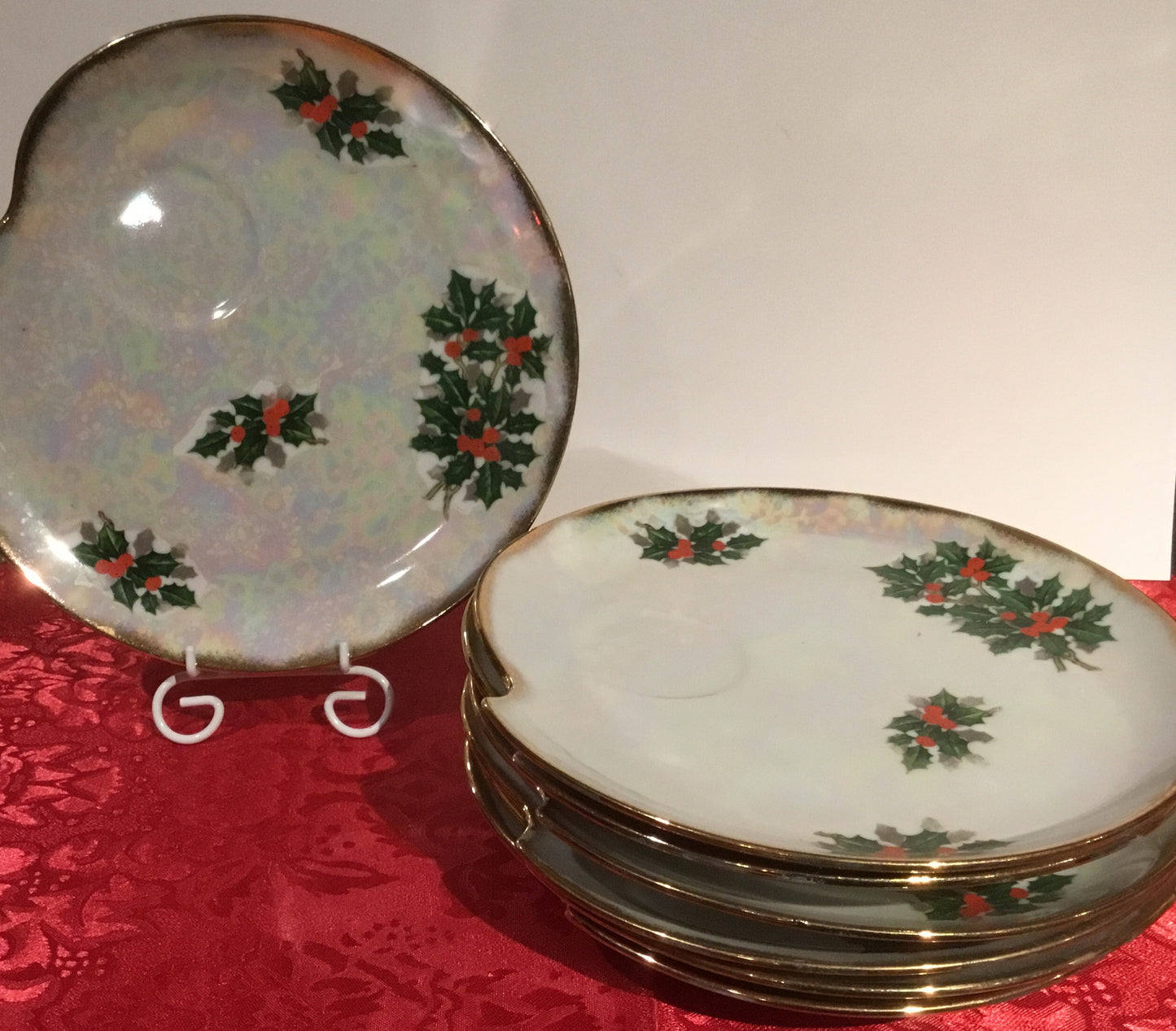 Vintage Ucagco Holly Berries Christmas Holiday Snack Plates, Set of 6 - No Cups